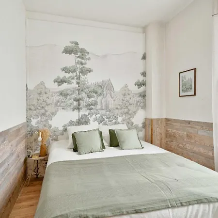 Gare En Face A Pied - Paris 10mn - Parking Prive Gratuit - De 1 A 8 Personnes - Souplex - Equipe - Entierement Renove